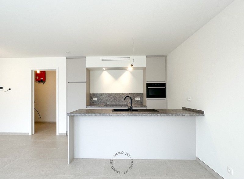 Prachtig gelegen nieuwbouwappartement op het gelijkvloers met twee slaapkamers foto 6