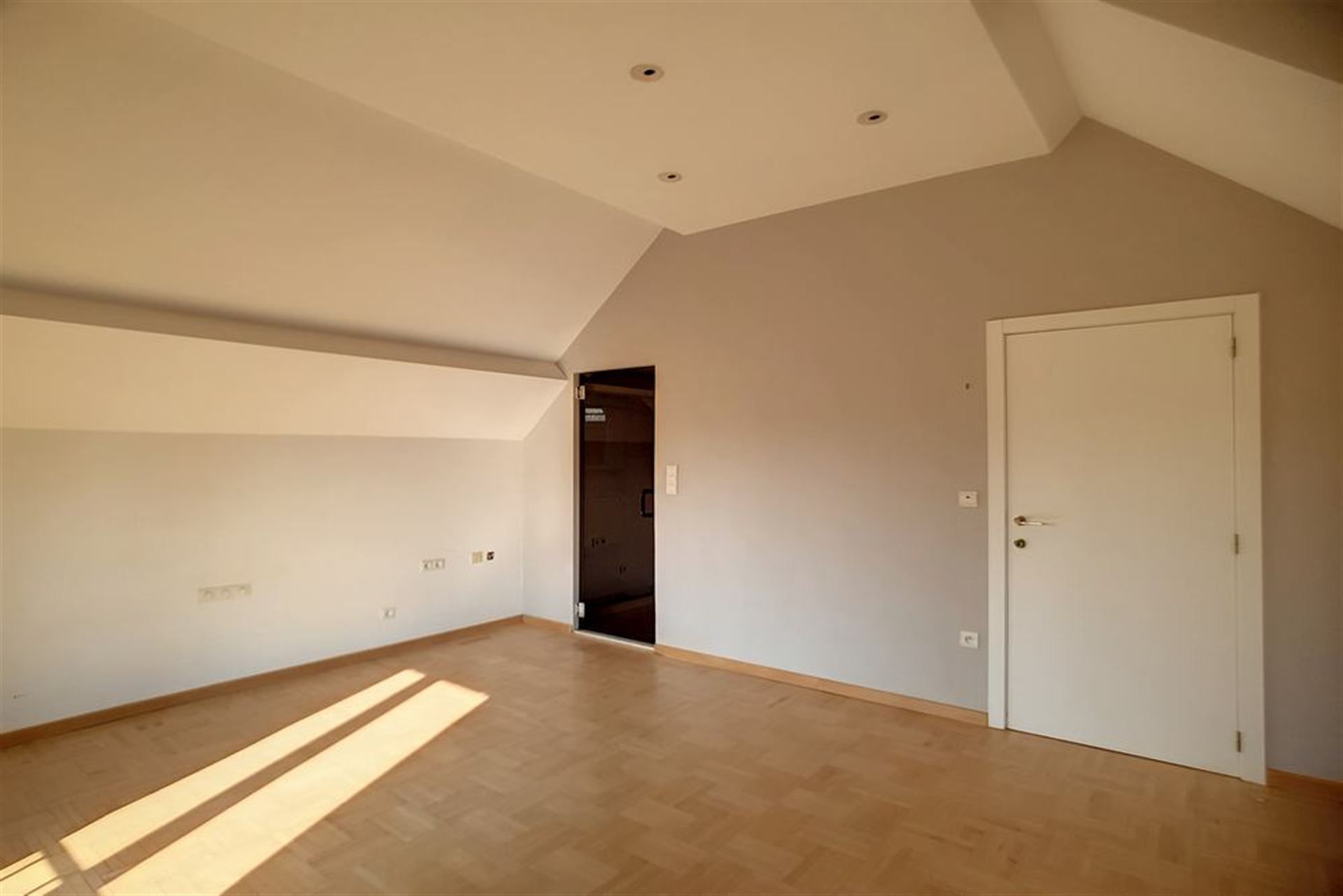 Zeer ruime duplex foto 10