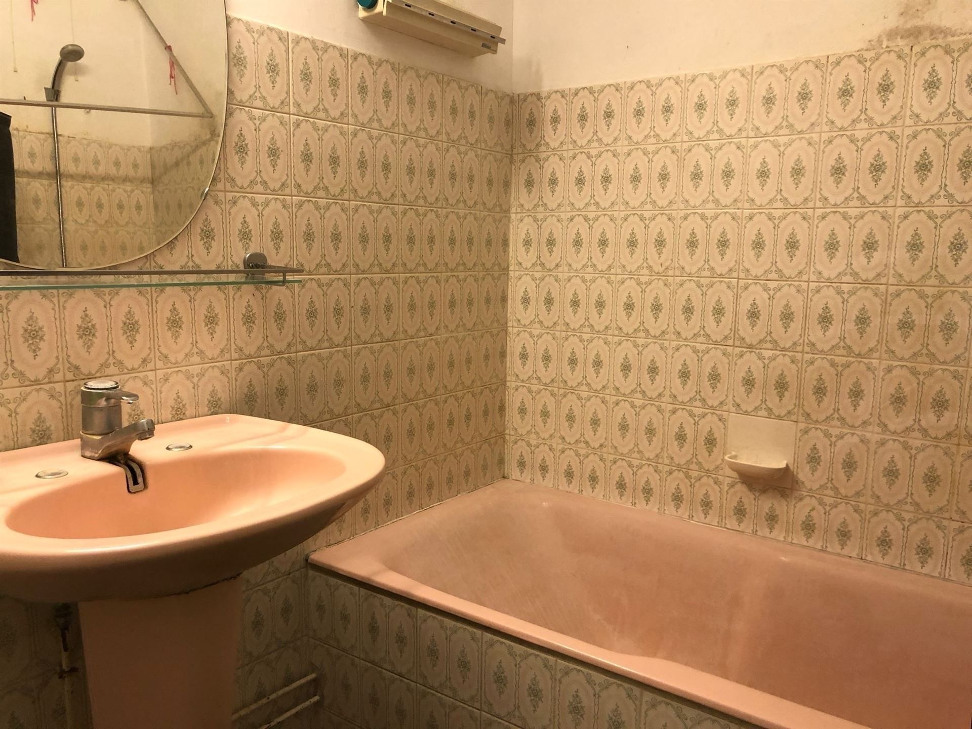 Lichtrijk 2-slpkm app met terras in centrum Mechelen foto 9