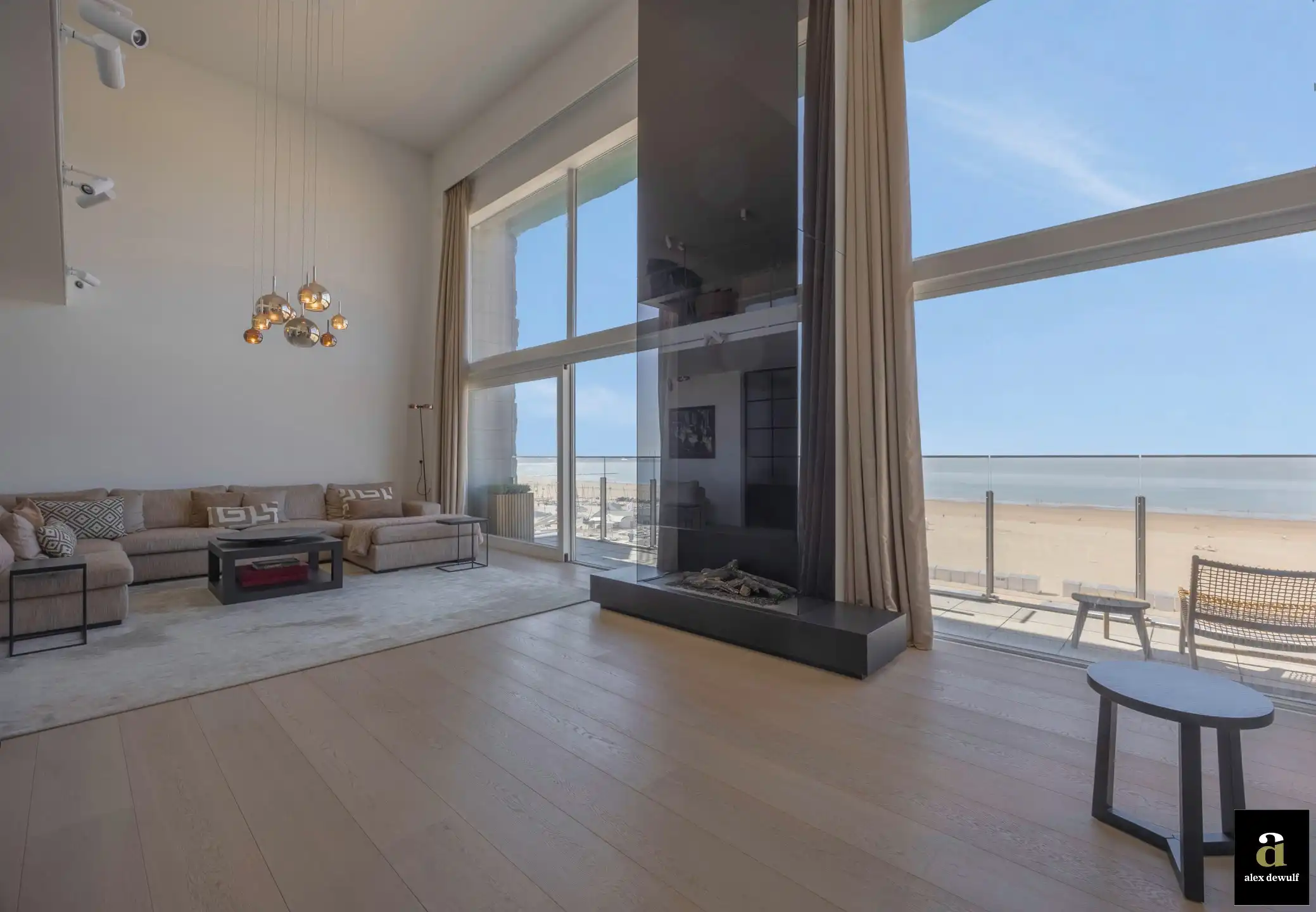 Exclusieve mezzanine met panoramisch frontaal zeezicht – Residentie Royal Navy foto 17