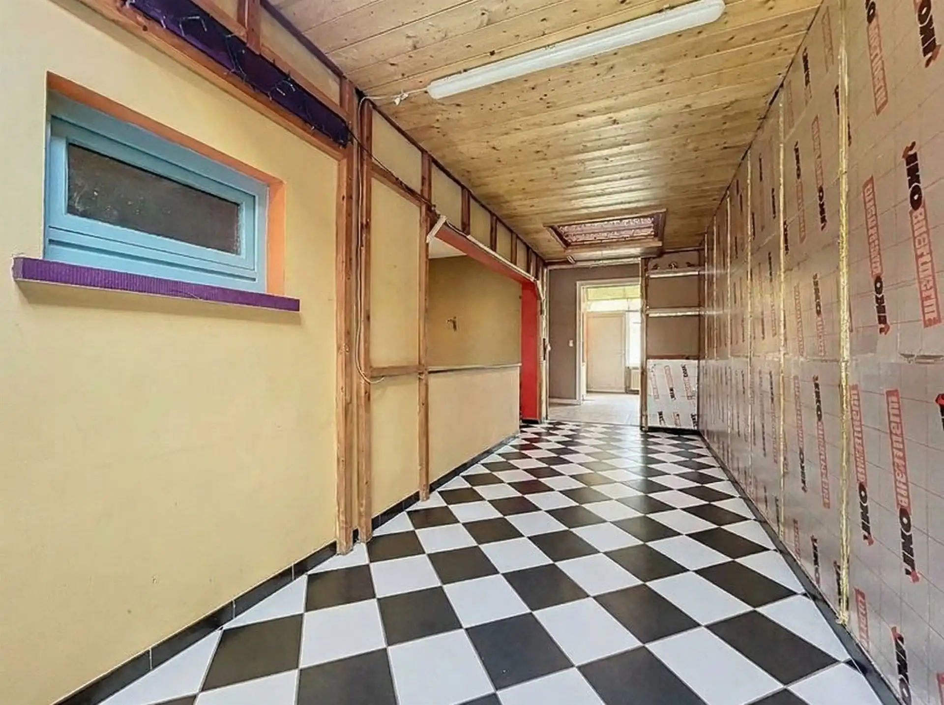 Charmante gezinswoning met 3 slaapkamers en aangename veranda! foto 5