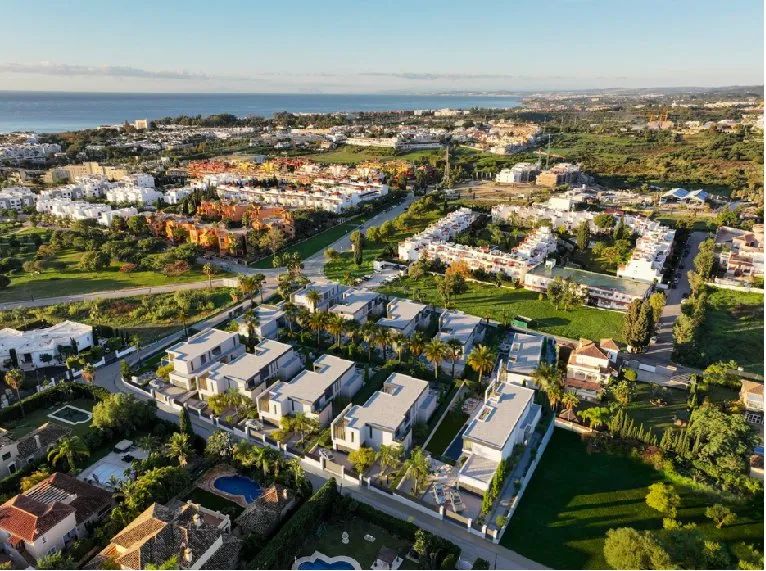 Uniek villaproject in Marbella: stijl, ruimte en elegantie aan de New Golden Mile foto 12