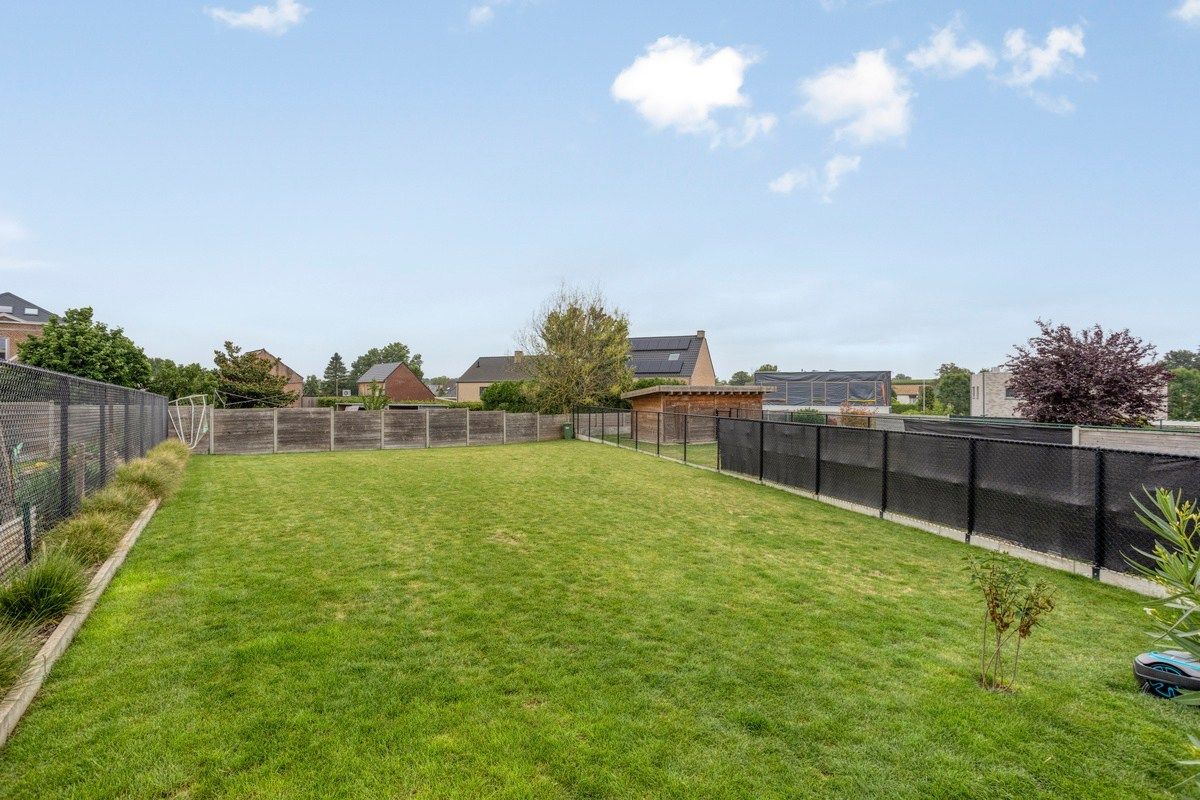 Gelijkvloers BEN-appartement met grote privétuin en parkeerplaats foto 22