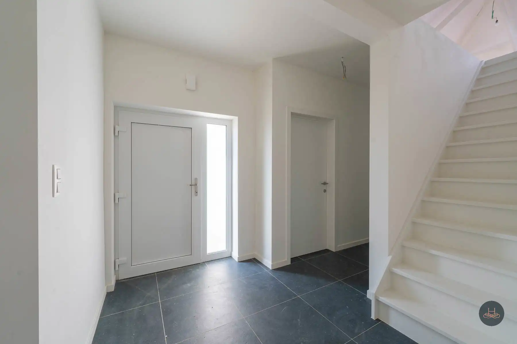 Ruime, recent gerenoveerde gezinswoning op gunstige ligging foto 2