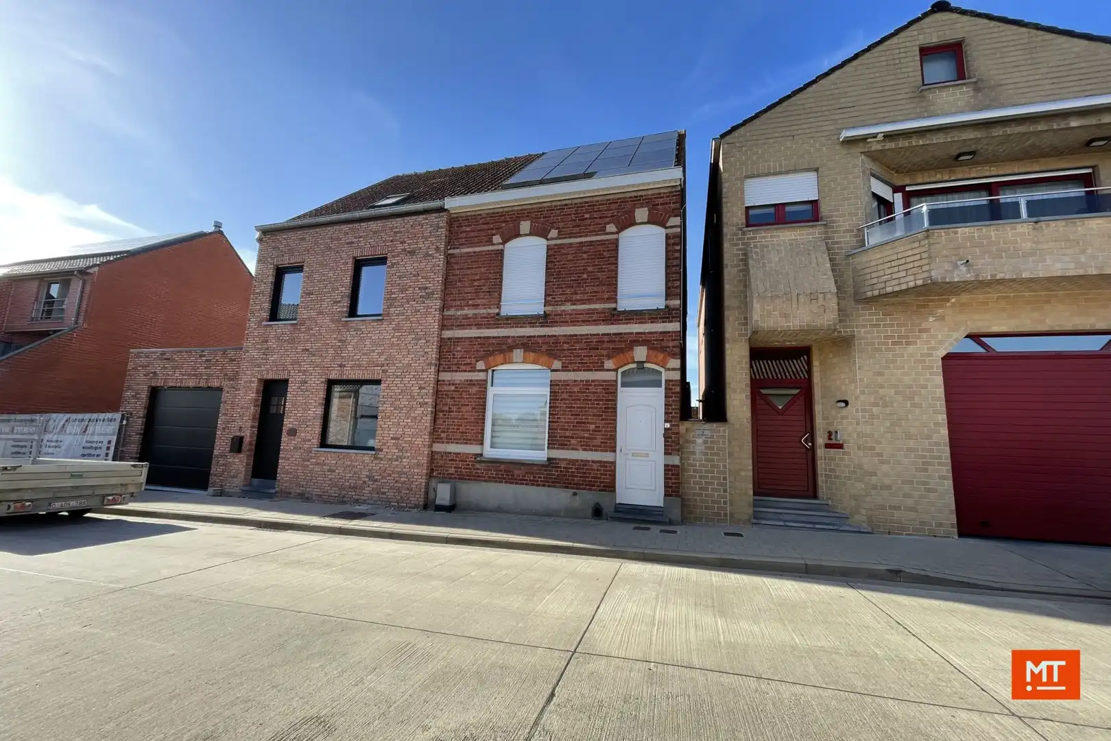 Woning te huur met 2 slaapkamers te Nieuwkerke foto {{pictureIndex}}