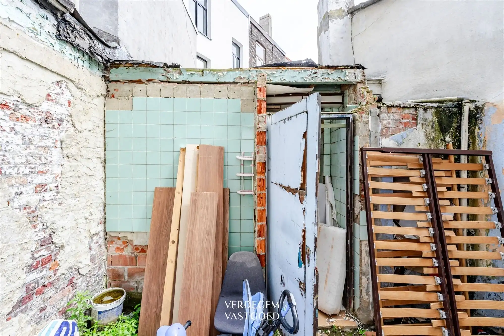 Opbrengsteigendom met 4 appartementen, verder af te werken foto 26