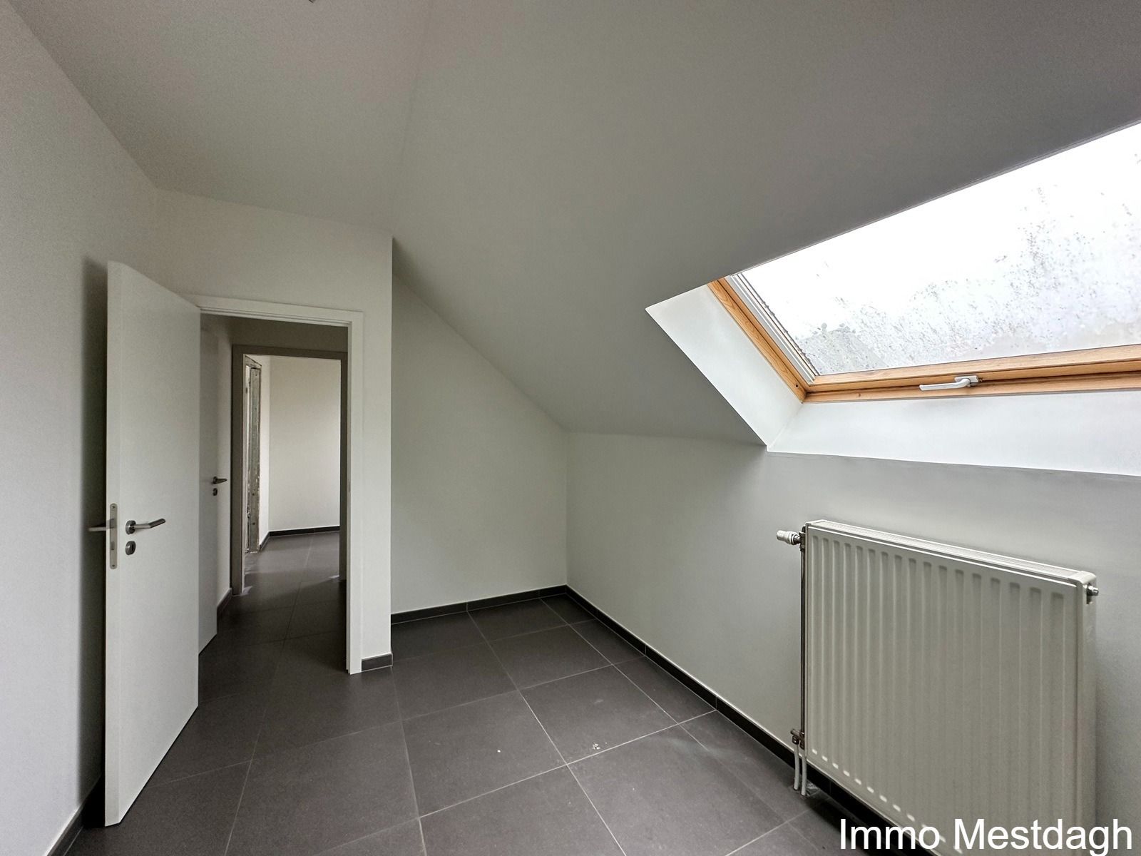 Opbrengsteigendom met 4 appartementen, 3 terrassen foto 6