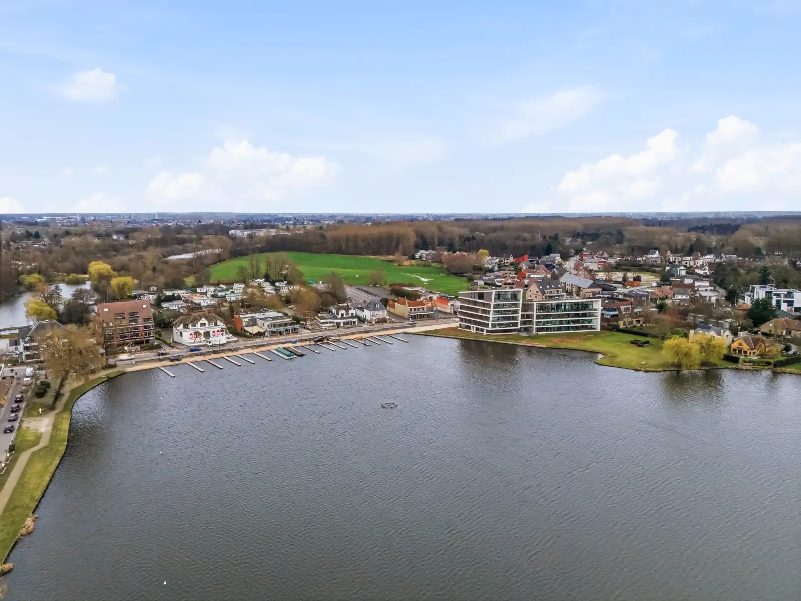 2-slaapkamerappertement op een boogscheut van Berlare Donk! foto 10