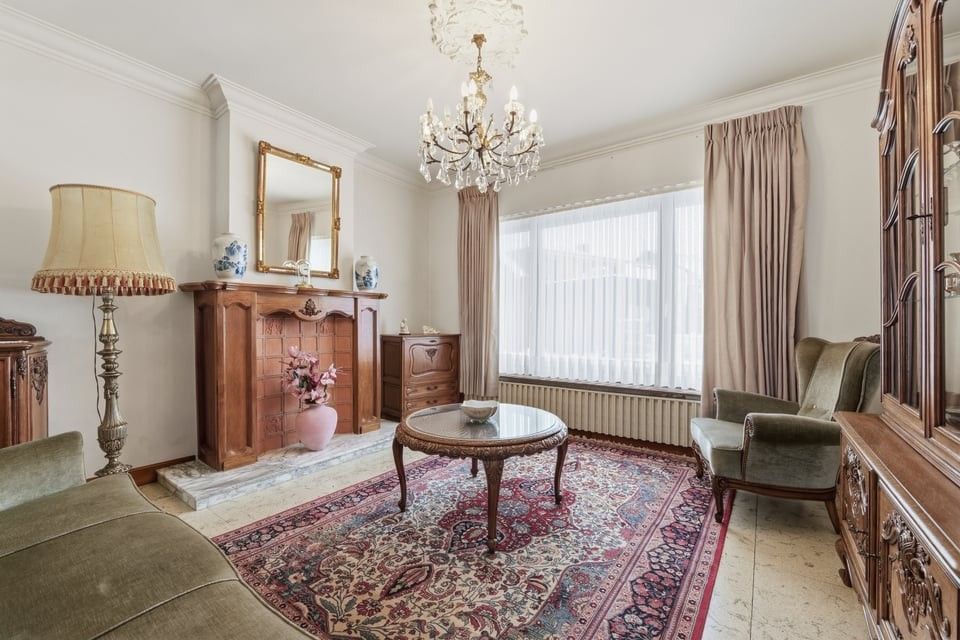 KNUSSE GEZINSWONING MET 4 SLKS EN EEN GARAGE IN BOEKHOUT foto 9