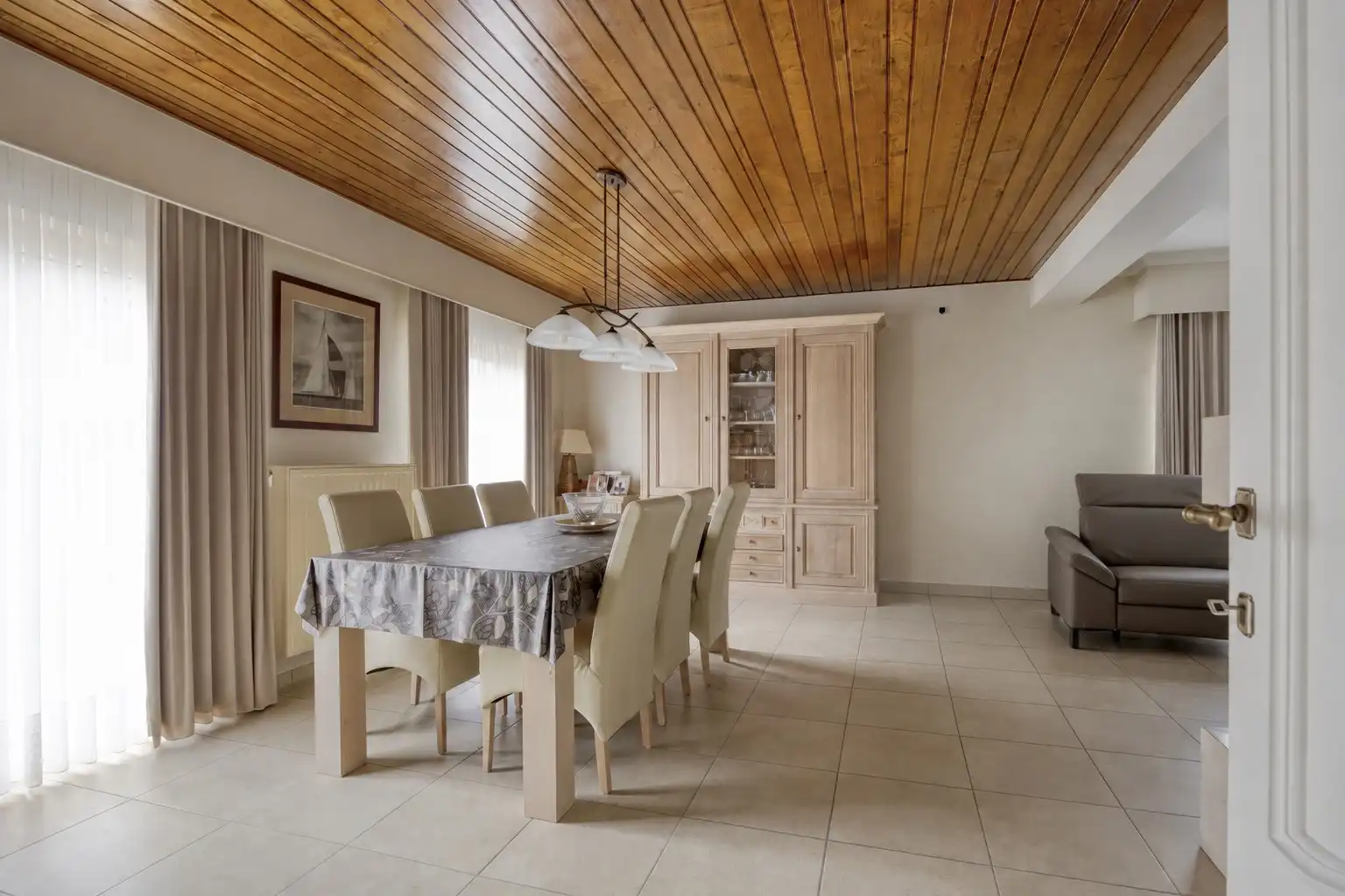 Instapklare halfopen woning met veranda, garage en tuin in Rosmeer. foto 5
