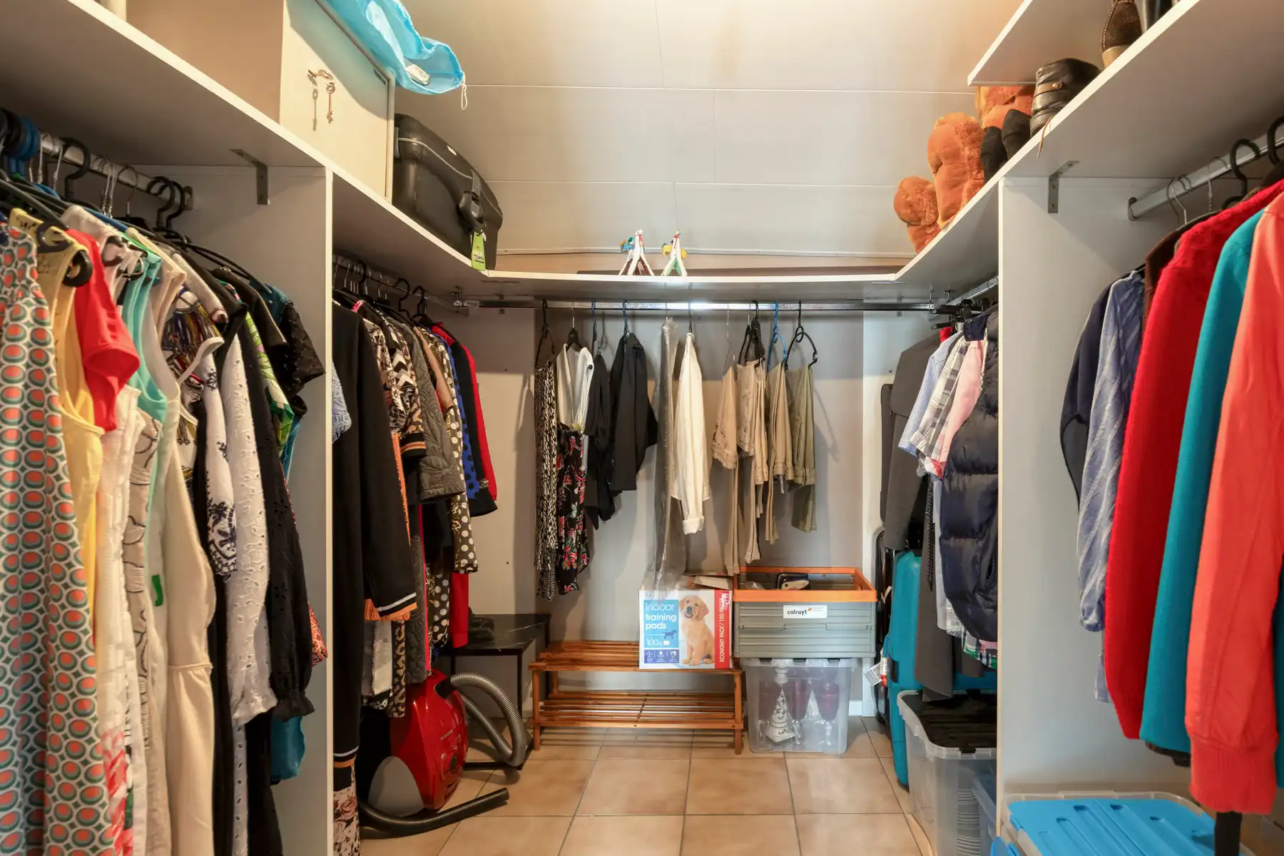 Mooie open bebouwing met bijgebouw en grote tuin foto 16