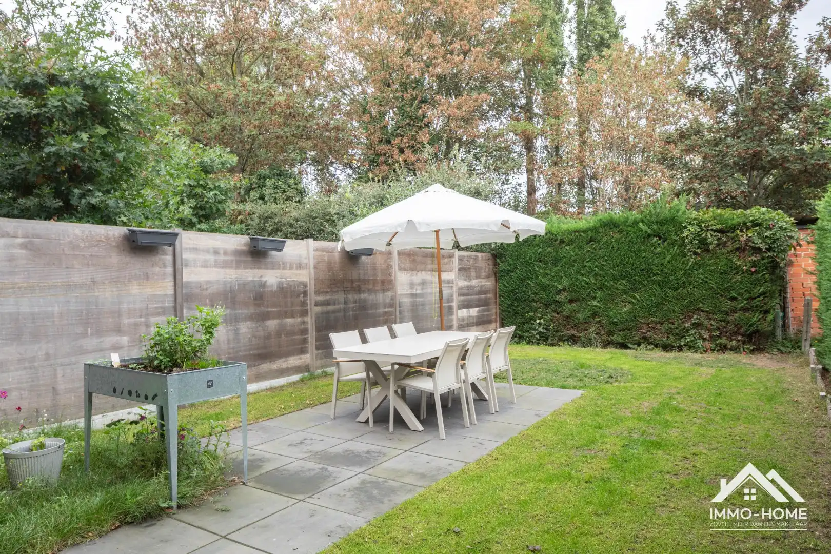 Prachtige gerenoveerde woning op een topligging in Sint-Amandsberg! foto 4