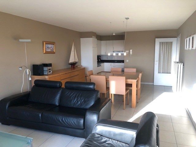 GOED GELEGEN APPARTEMENT MET 3 SLAAPKAMERS TE HUUR OP JAARBASIS foto 5