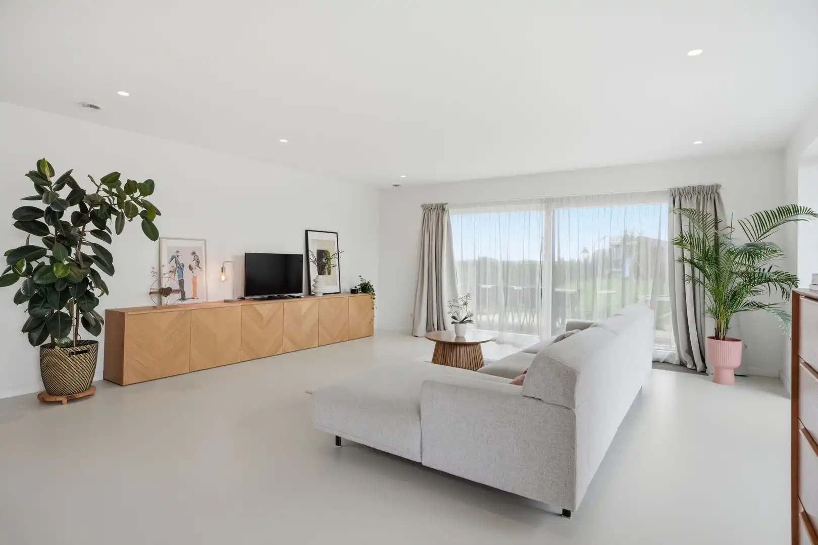 Exclusieve BEN-nieuwbouwwoning (2021) met 5 slaapkamers en hoogwaardige afwerking, rustig gelegen nabij dorpskern Gijverinkhove foto 6