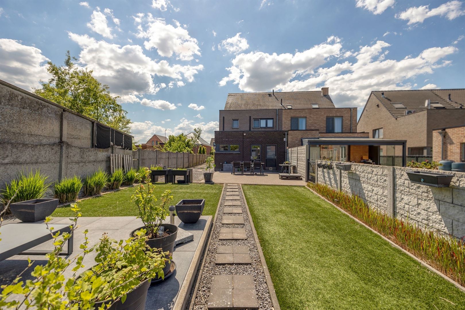 Topwoning! Ruime HOB met toffe tuin op centrale ligging! foto 13