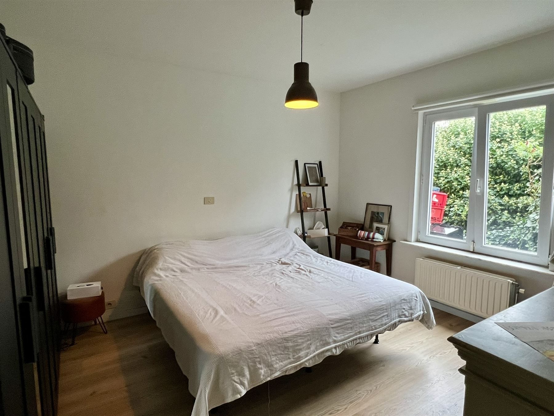 Ruime, comfortabele villa met aangename tuin foto 9
