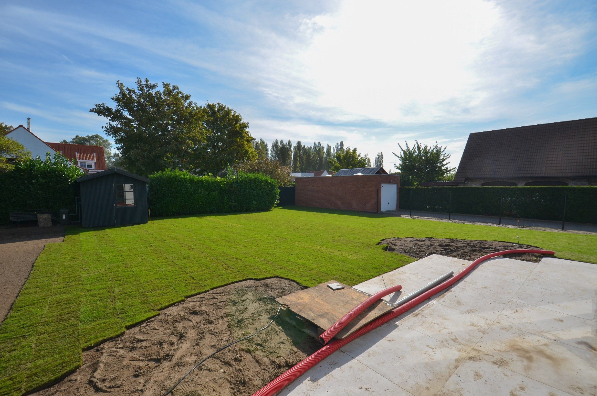 Luxueus volledig gerenoveerde villa met zonnige tuin en zwembad. foto 15