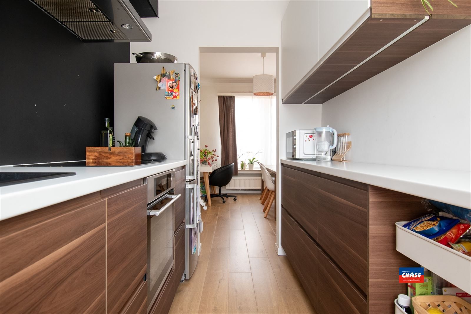 Instapklaar appartement met 2 slpks foto 4