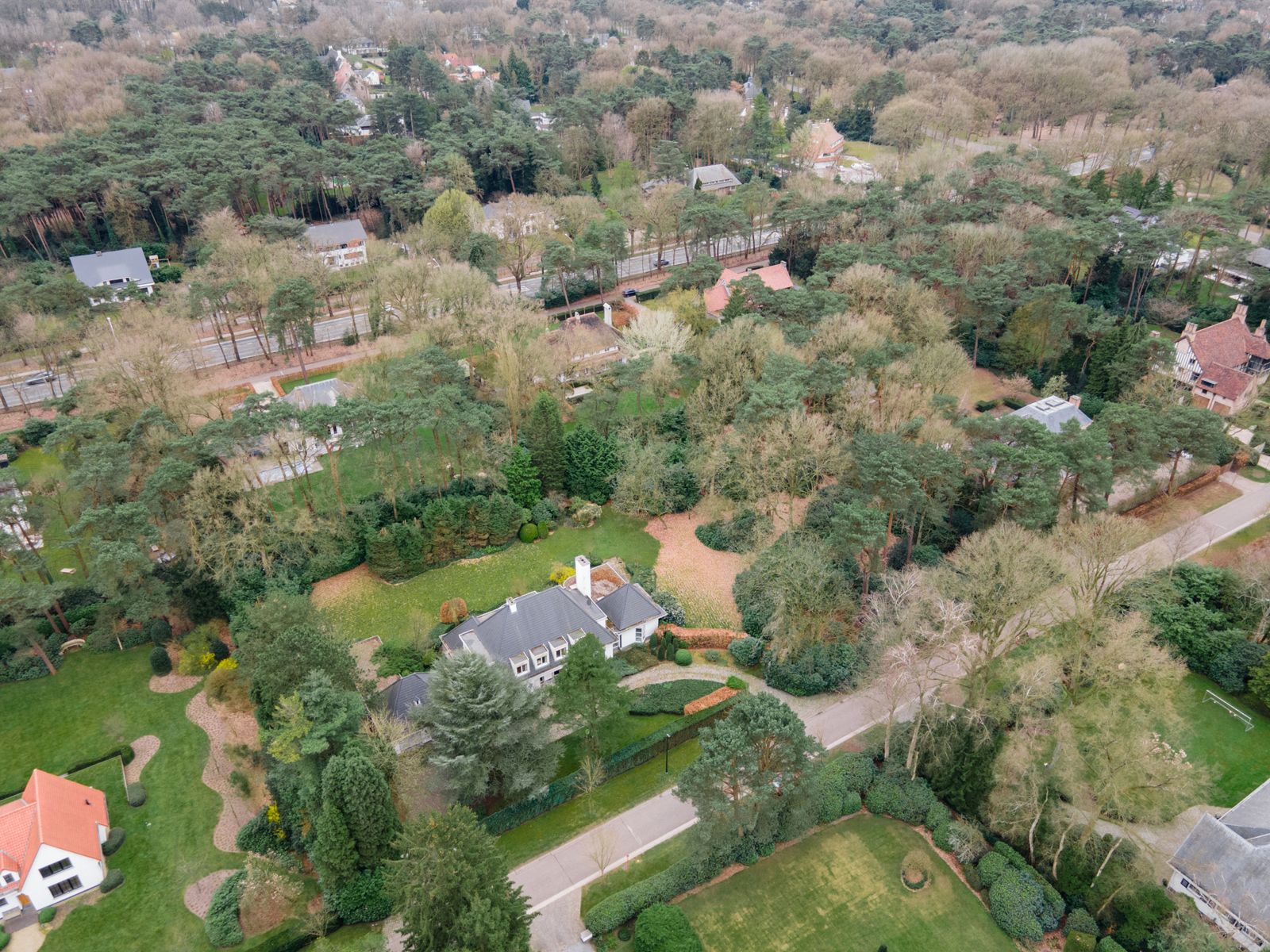 Te renoveren villa op toplocatie, voorkant Schilde  foto 38