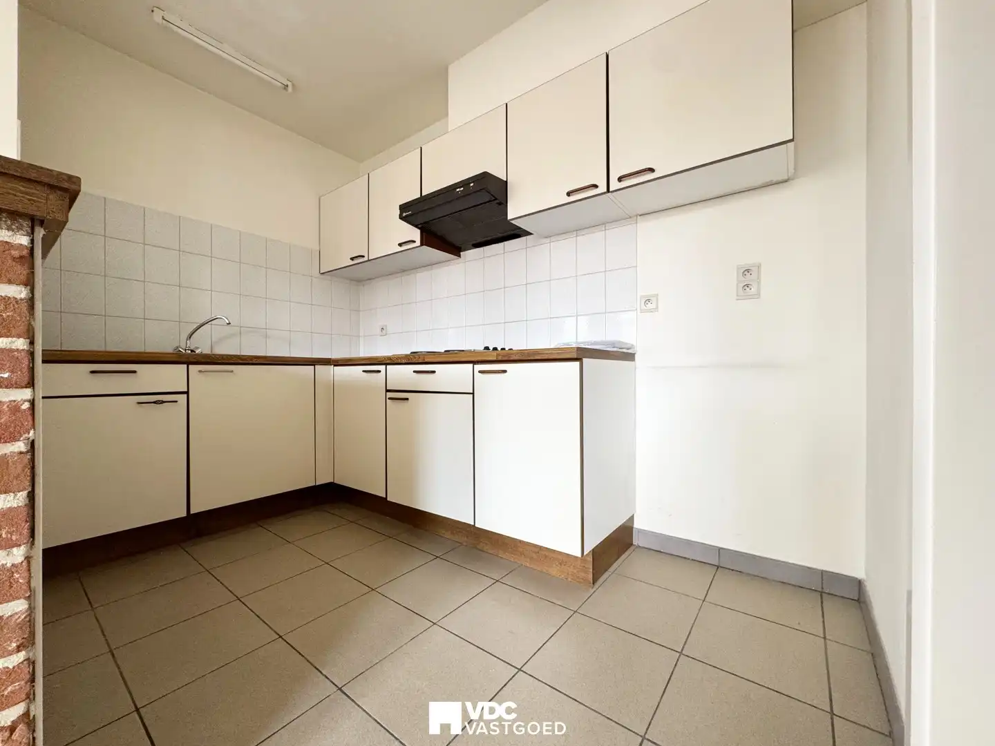 Mooi appartement met 1 slaapkamer in centrum Borgloon foto 4