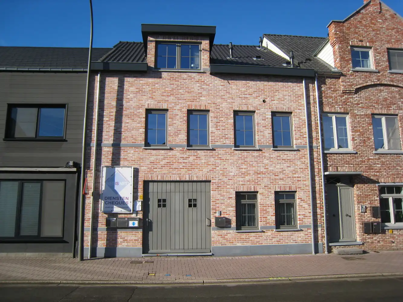 Commercieel te huur Kloosterpoort 48/A - 3960 Bree