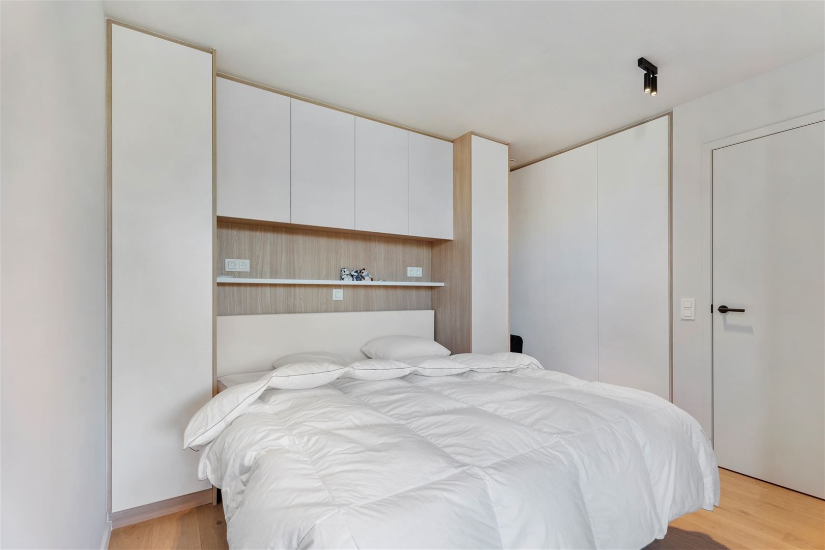 Prachtig nieuw hoekappartement met 3 terrassen foto 15