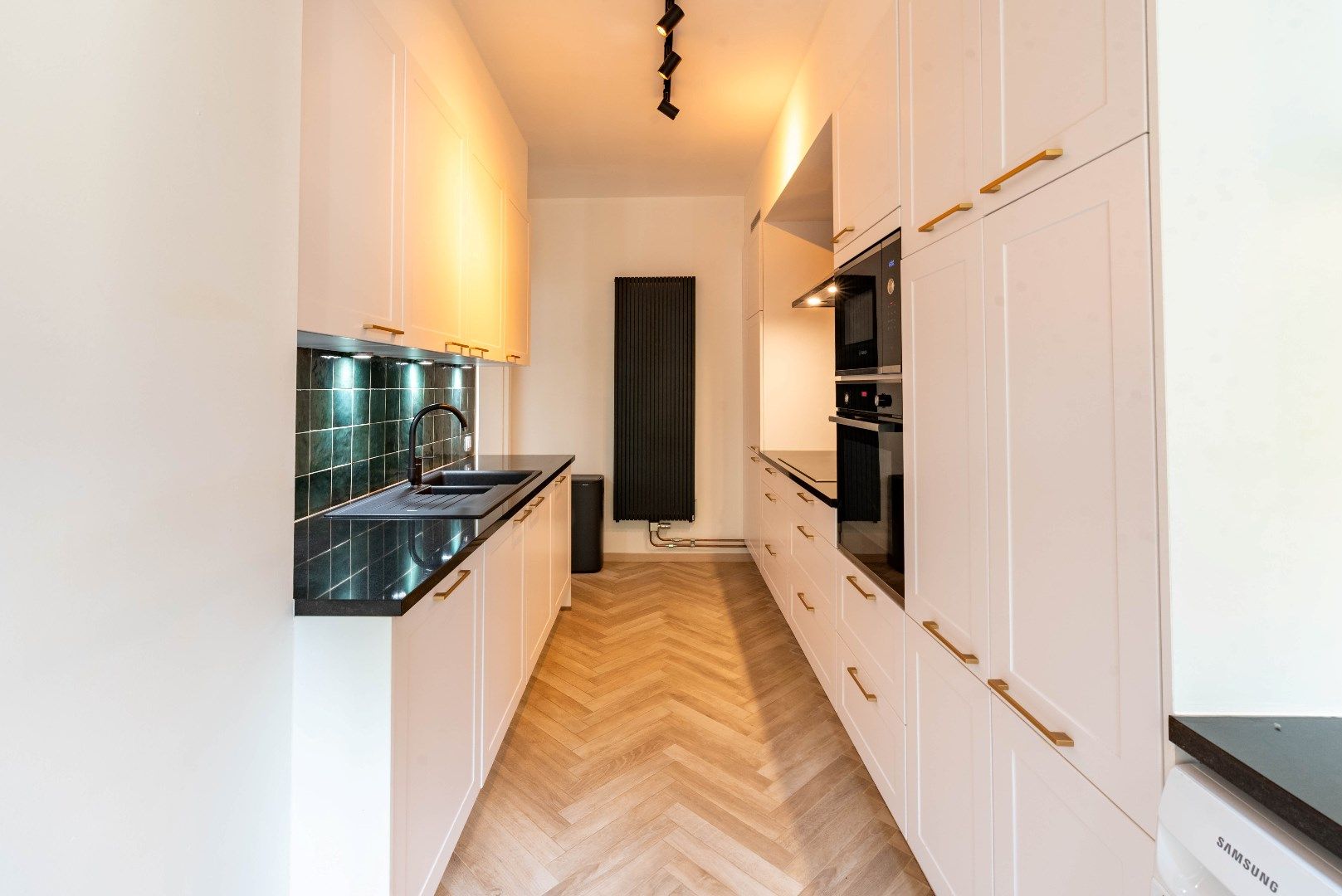 Stijlvol gerenoveerd appartement foto 9