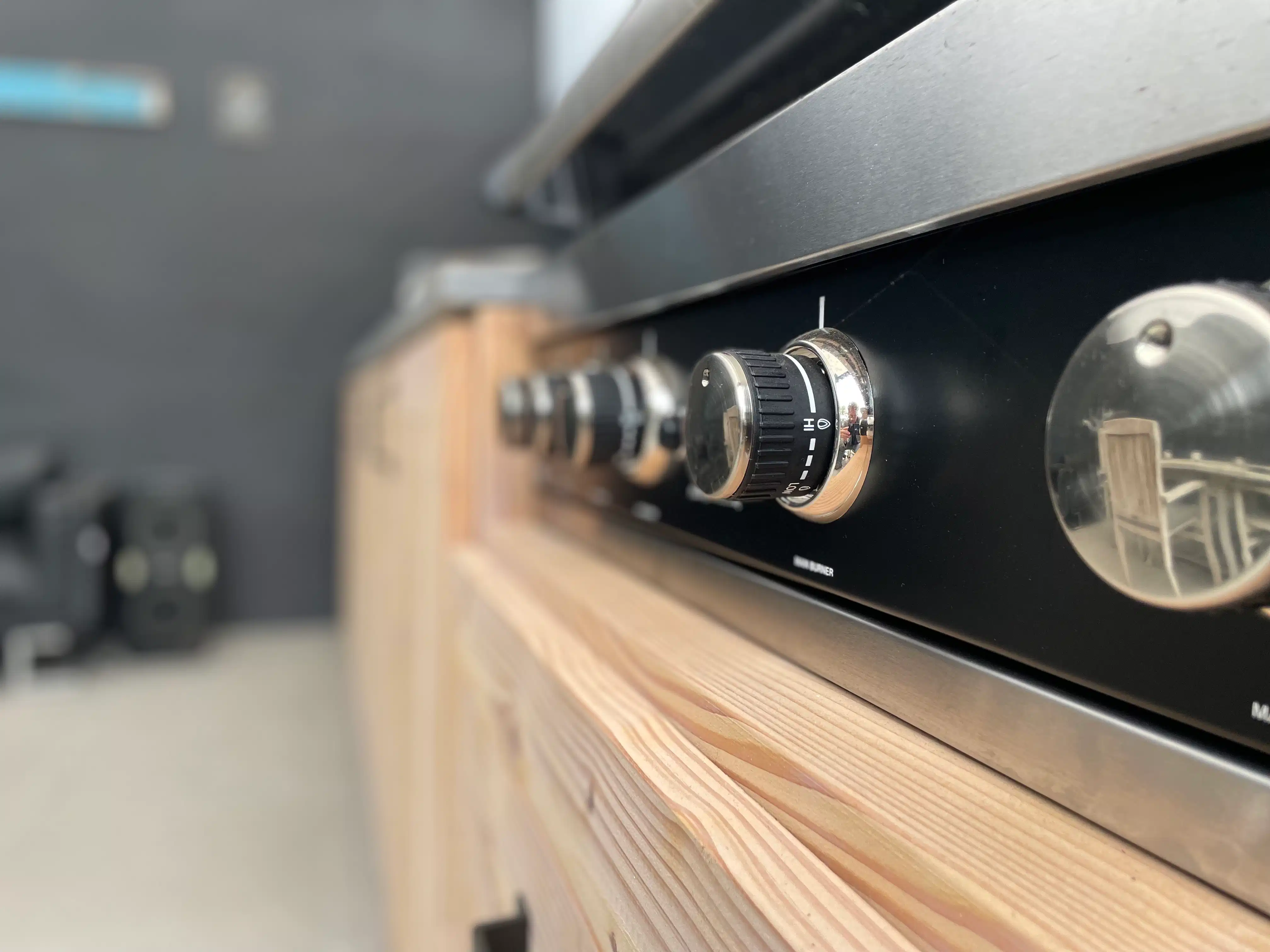 Gerenoveerde woning met leuke tuin. foto 27