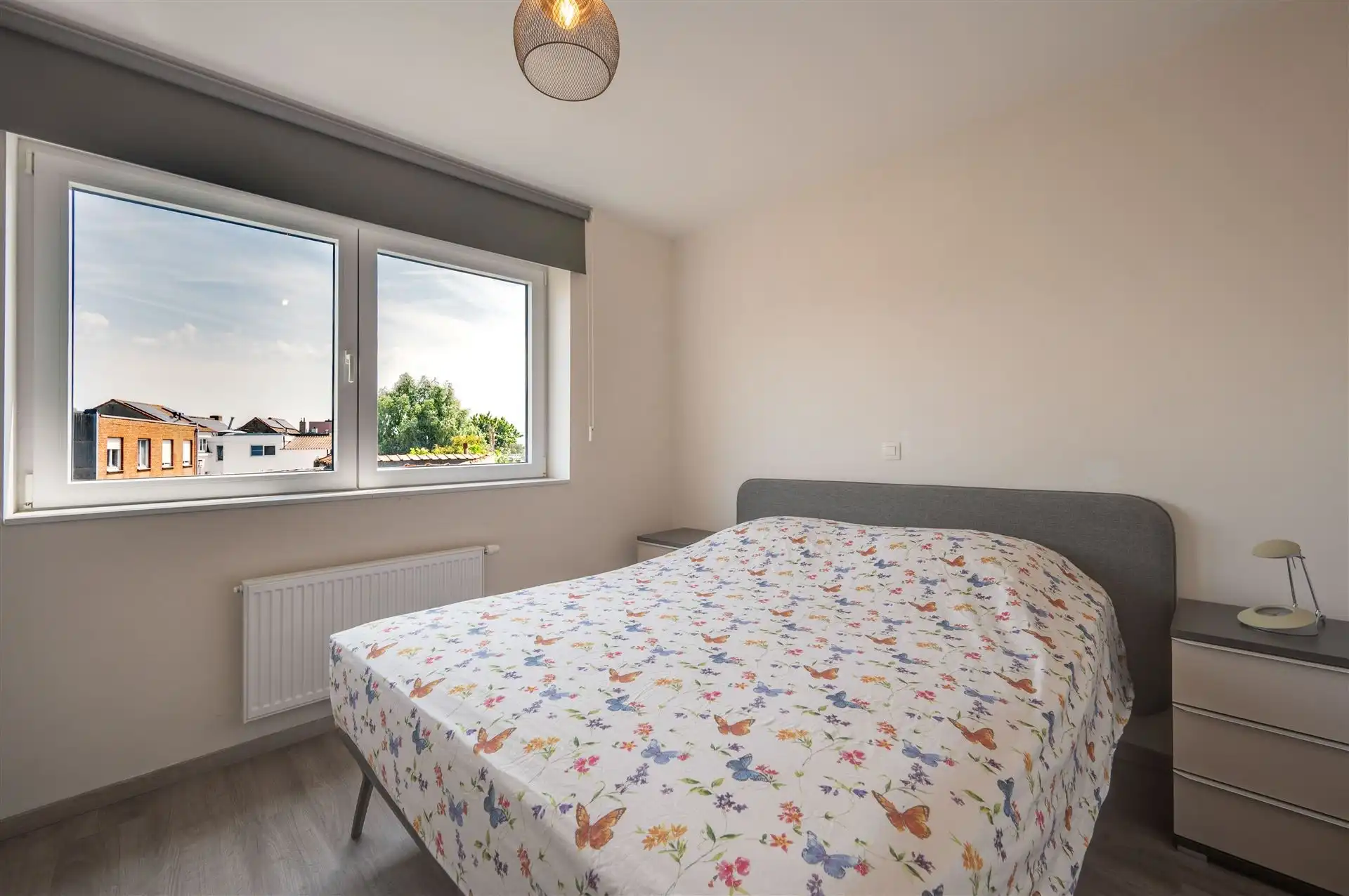 Gemeubeld appartement met 2 slaapkamers en ruim terras. foto 12