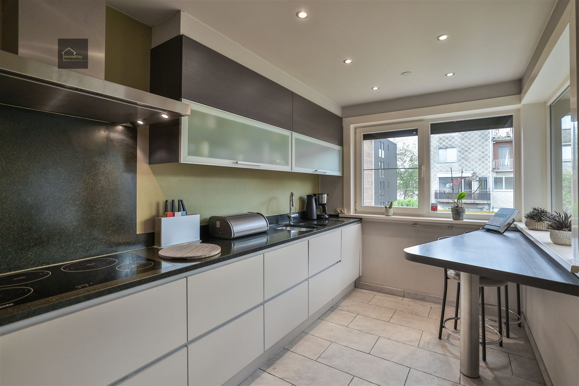 Bel-etage in Borsbeek met plek voor werk, leven én zalige zon in je tuin foto 12