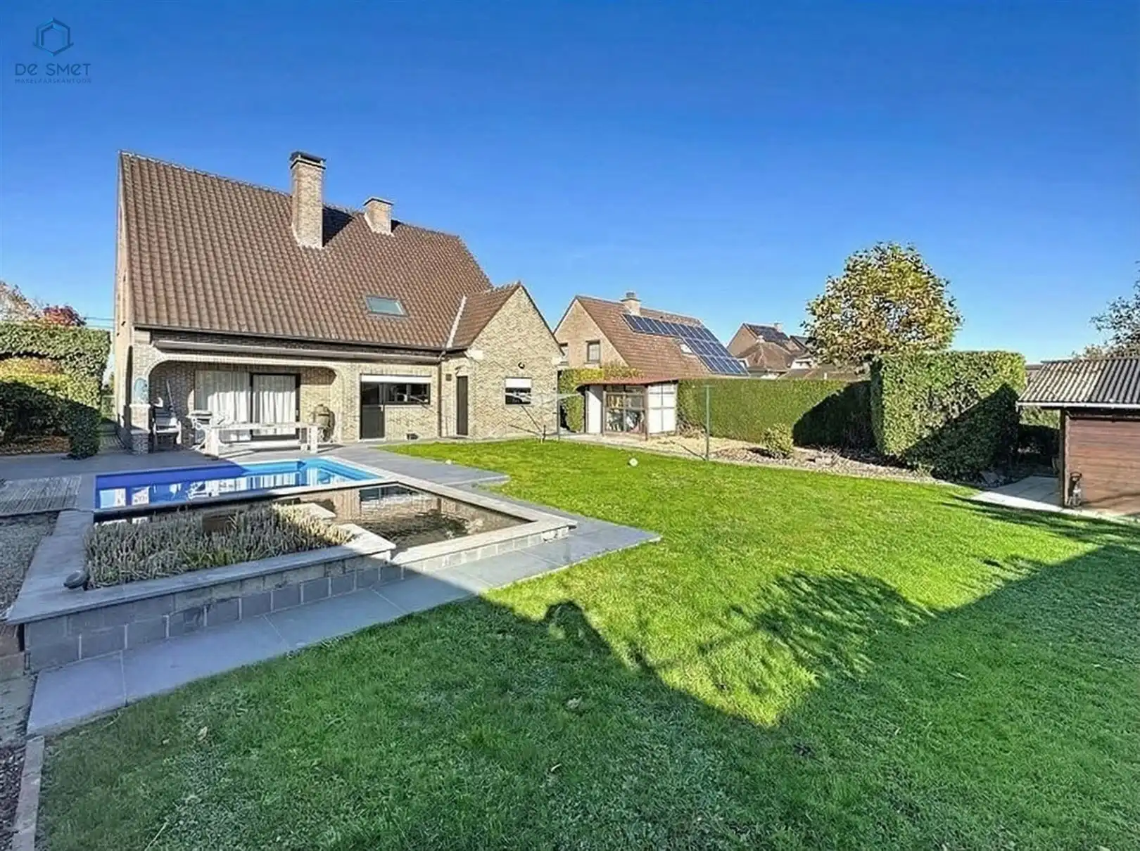 Prachtig gerenoveerde villa met 4 slaapkamers, garage en zwembad foto 29