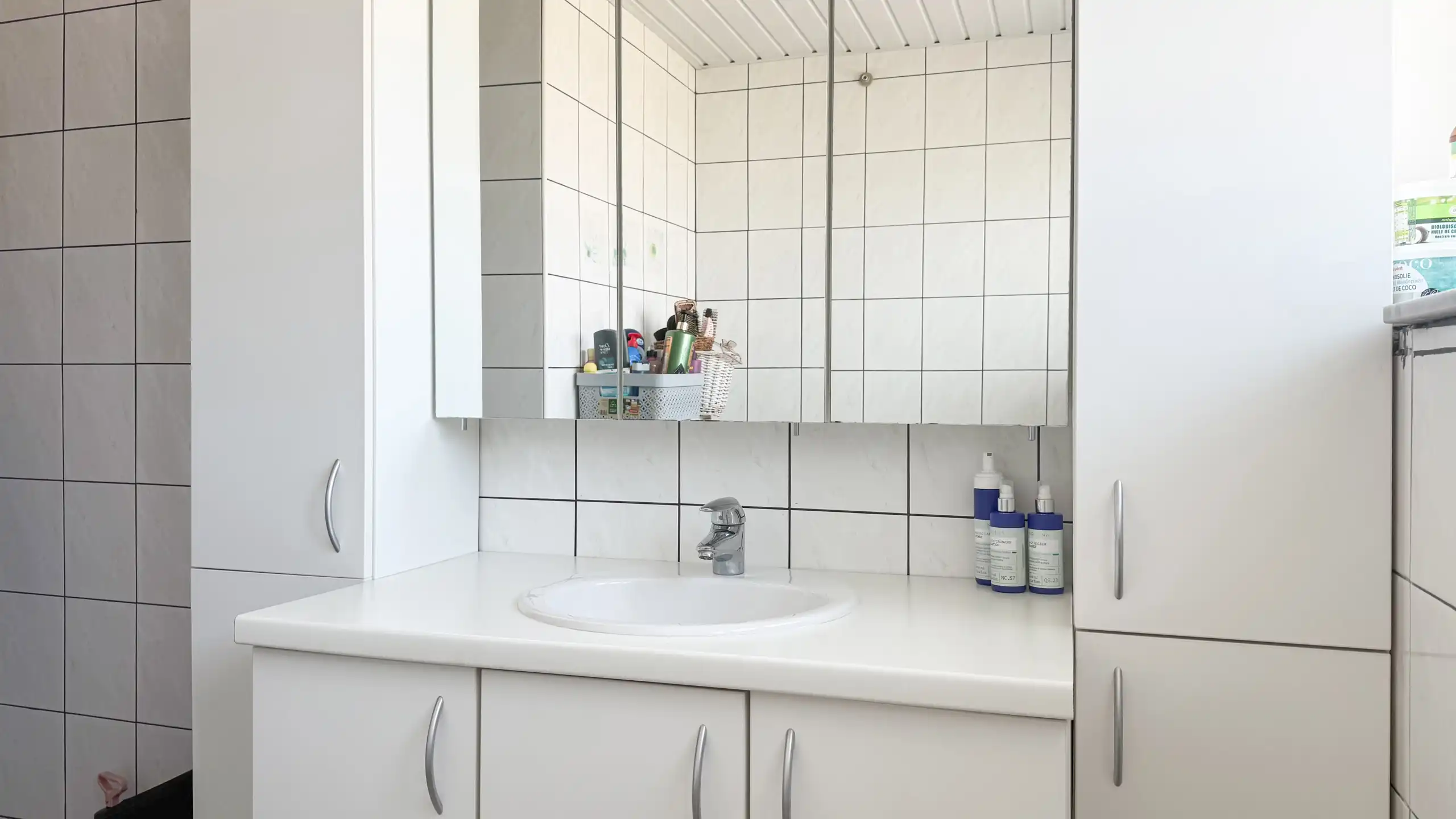 Instapklare woning met 3slpks, kelder en mooie tuin in Ham! foto 17