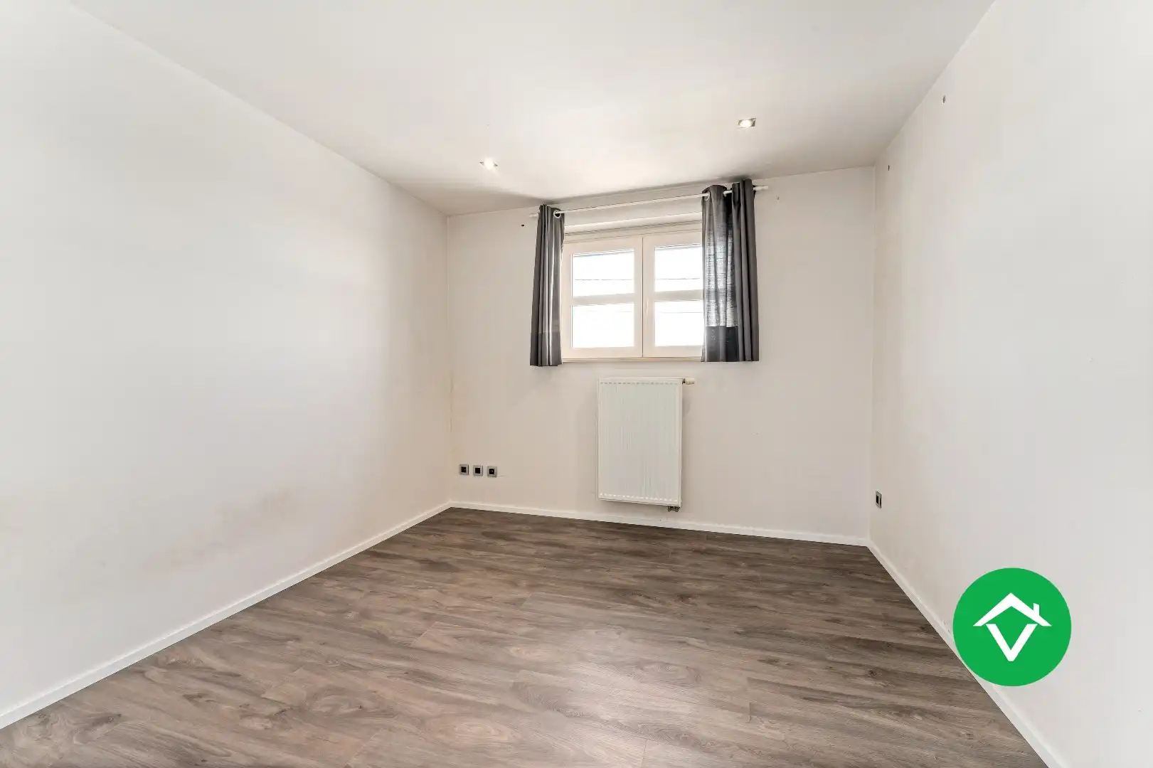 Recente woning (2011) met 3 slaapkamers, inpandige garage en vergezichten te Koekelare foto 13