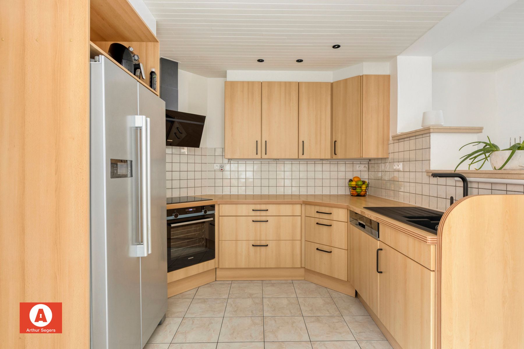 Instapklare woning op centrale liggig foto 10