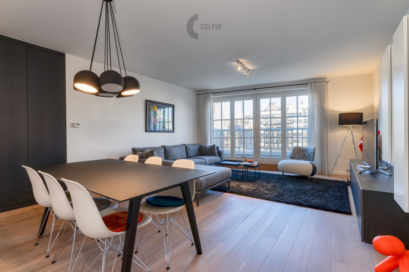 Ontdek dit zonnig appartement in de geliefde Knokkestraat – een unieke kans! foto 3