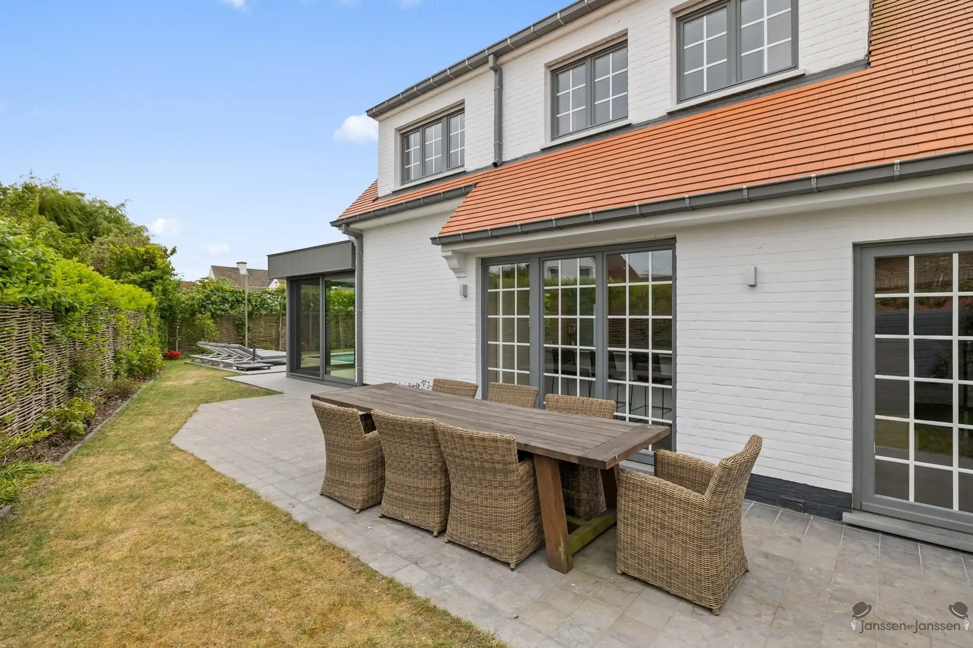 Stijlvolle villa met zwembad op topligging in Knokke-Heist foto 5