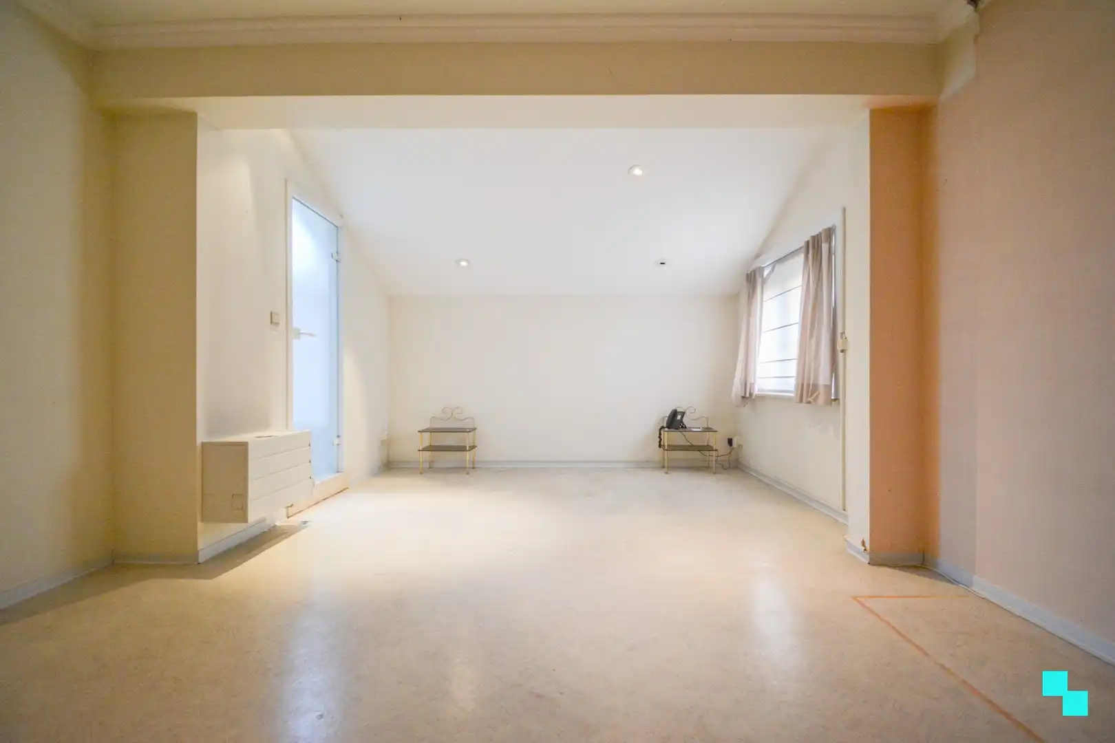 Verrassend ruime HOB met praktijk te Sint-Henricus foto 17