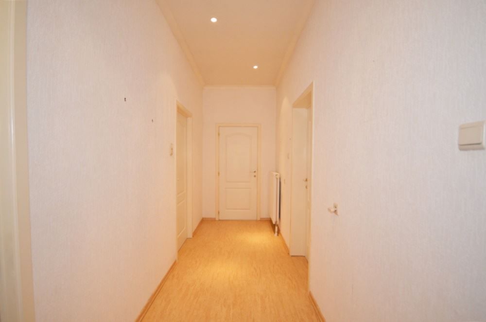 CENTRAAL GELEGEN HANDELSPAND MET VELE MOGELIJKHEDEN IN HET CENTRUM VAN HECHTEL! foto 15