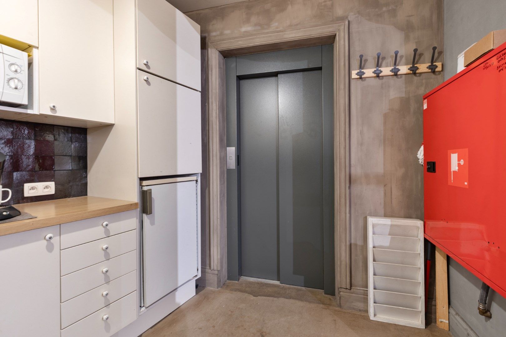 Multifunctionele handelsruimte op een gunstige locatie in Mol-Centrum. foto 19