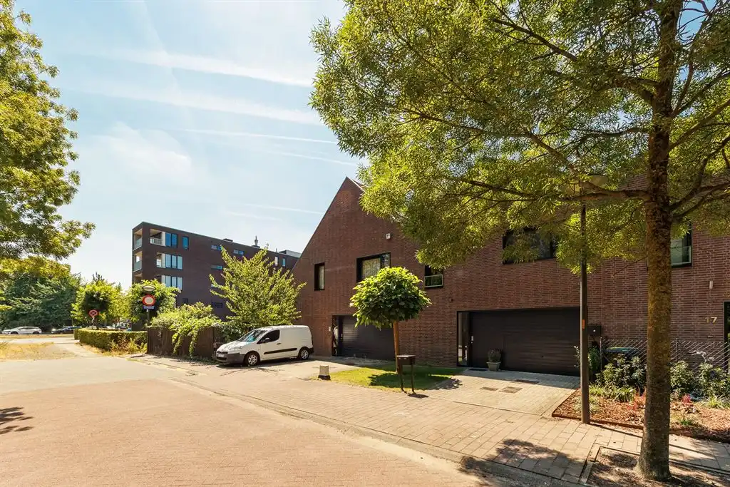 Instapklare, energiezuinige woning met 4 slpk op toplocatie foto 24