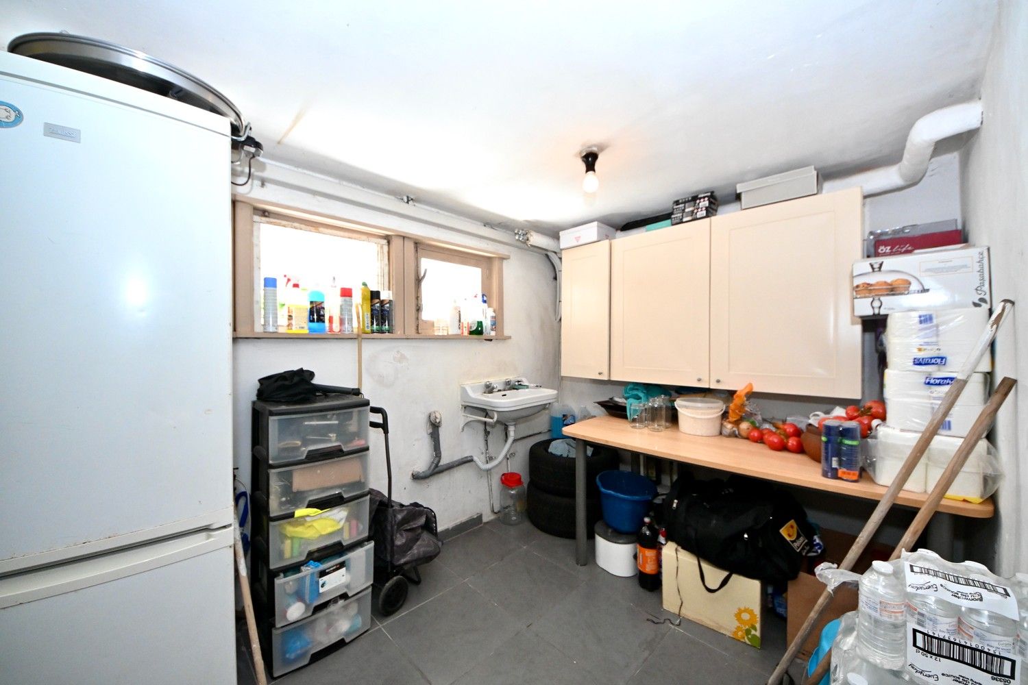 Instapklare woning met 3 slaapkamers, garage en tuin. foto 15