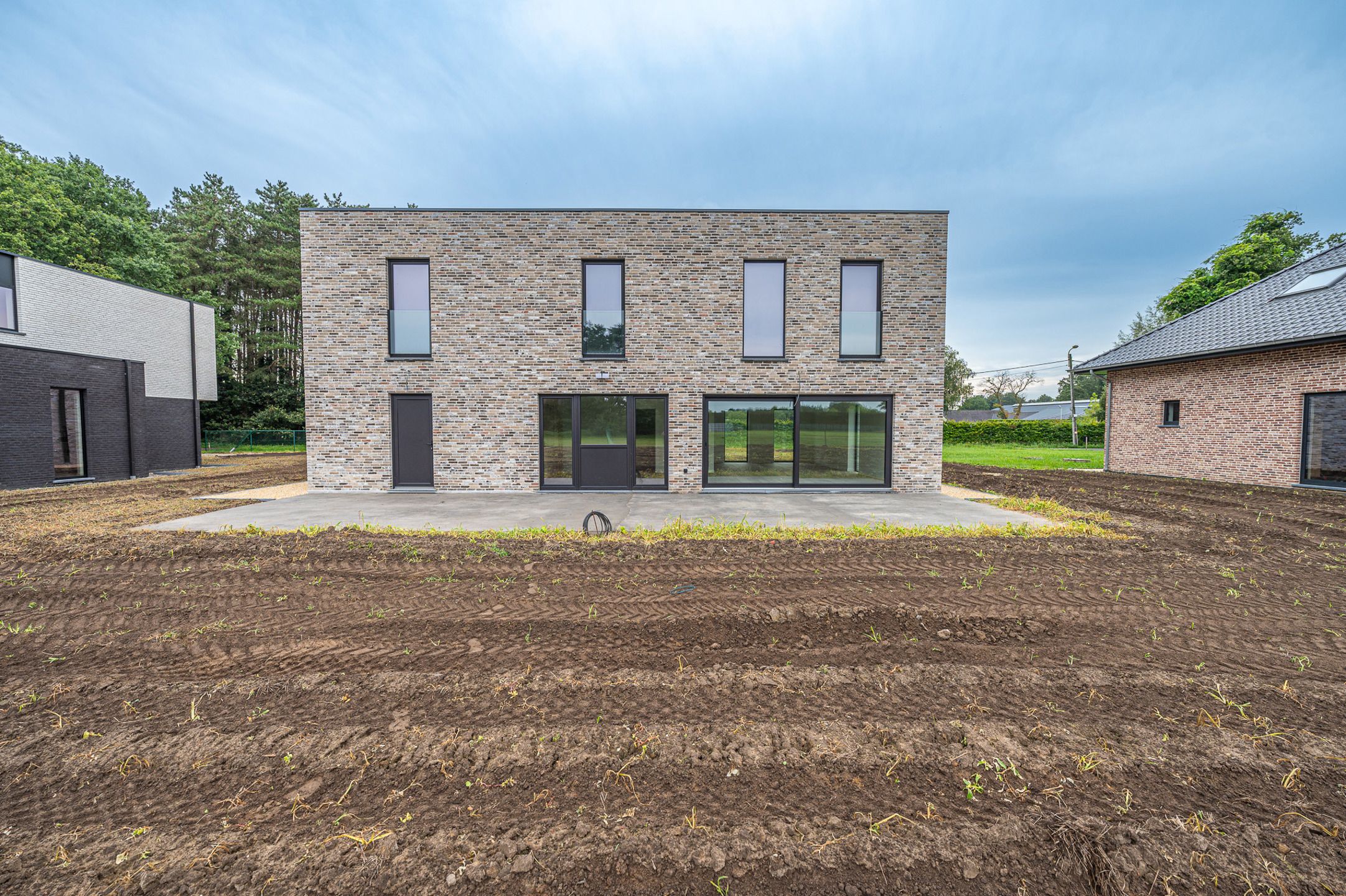 Landelijk gelegen nieuwbouw villa op 16 are grond foto 2