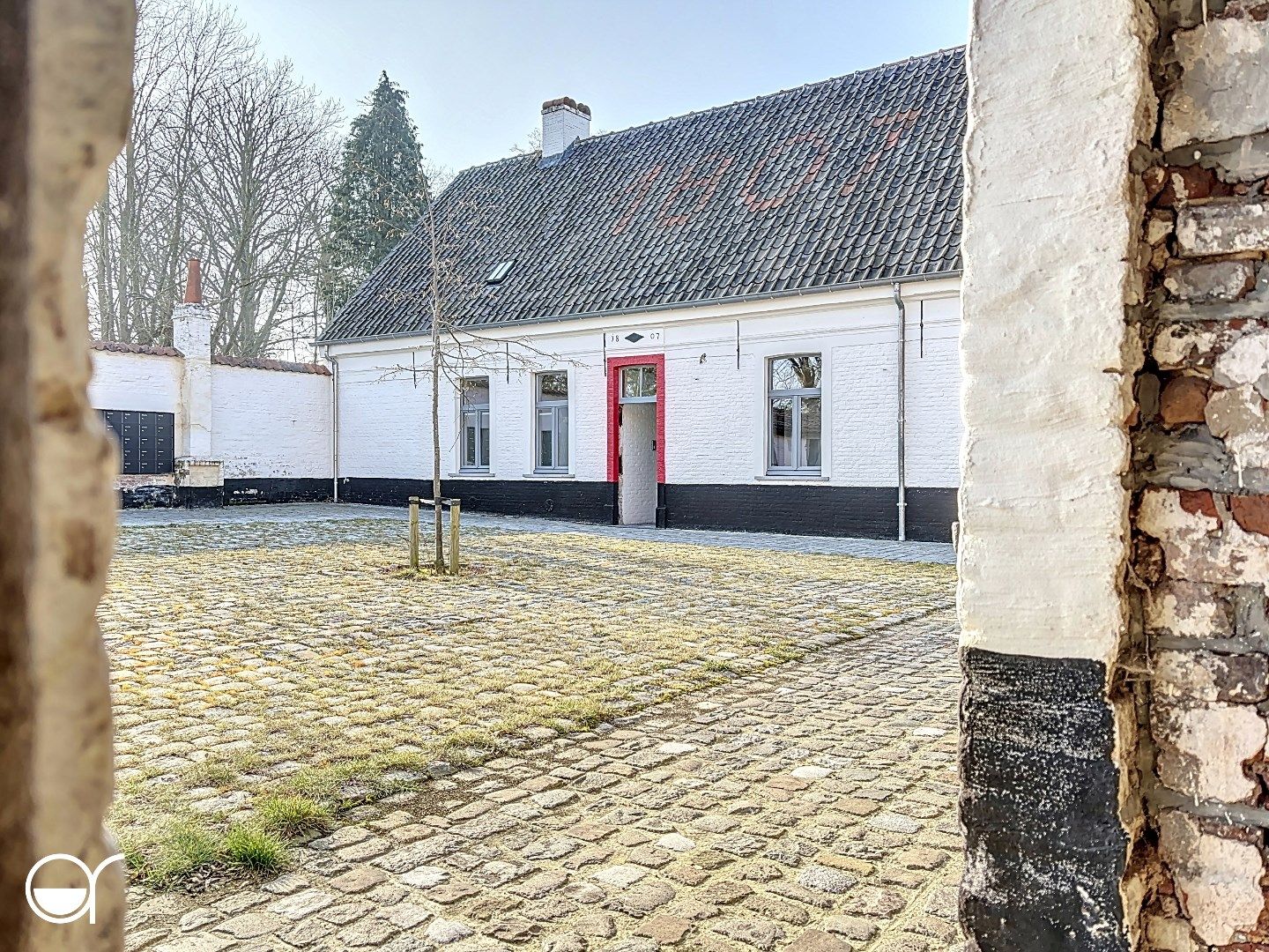 Recent verbouwde hoevewoning te Zwijnaarde  foto 5