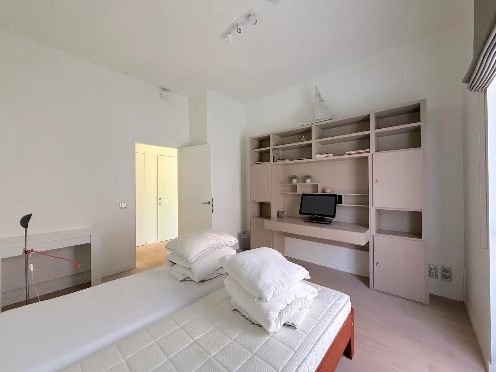 Tuinappartement met 2 slaapkamers nabij de zee en het strand foto 16