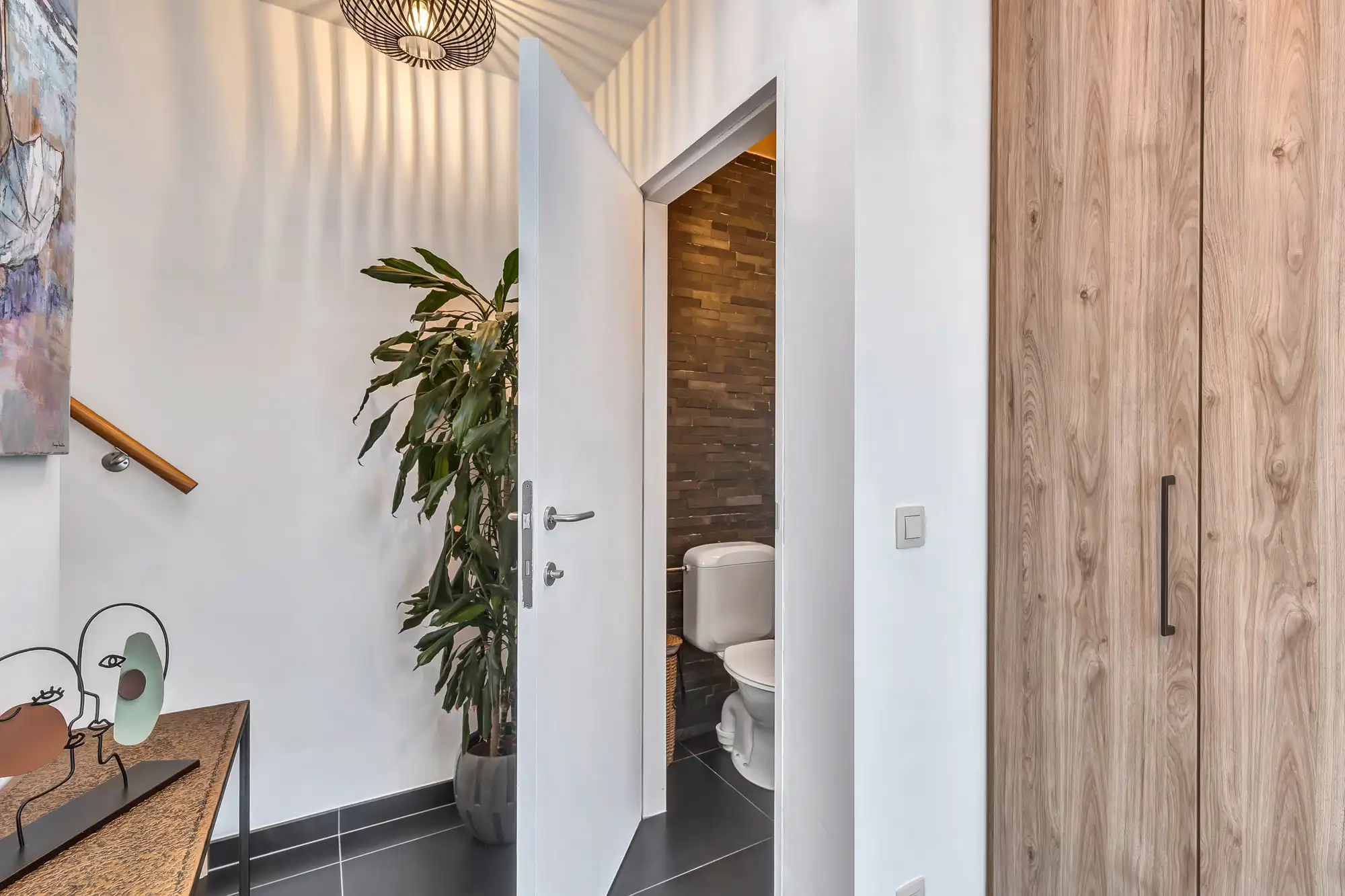 Moderne, instapklare en energiezuinige halfopen bebouwing foto 3