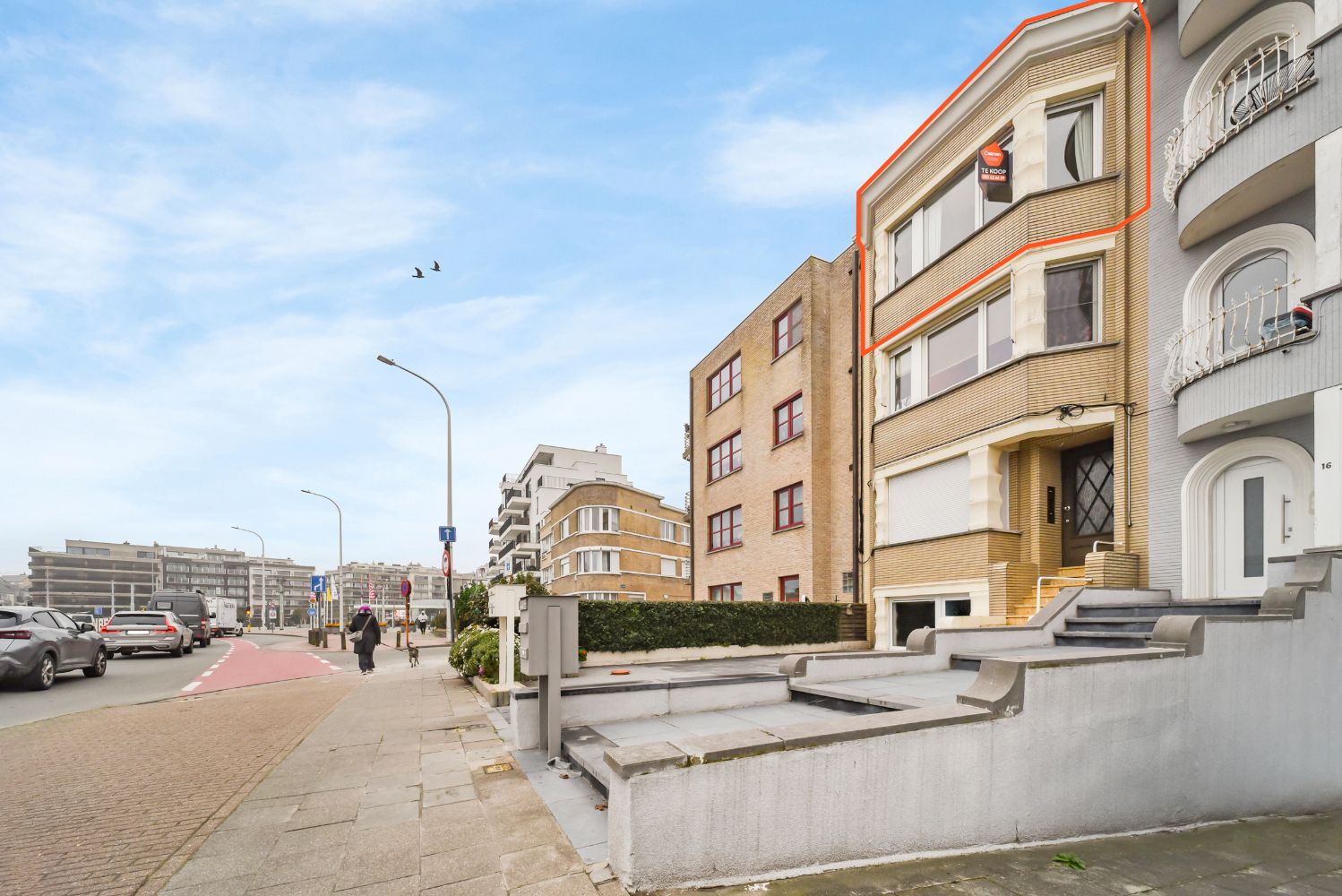 Licht op te frissen twee slaapkamer appartement op een uitstekende locatie foto 15