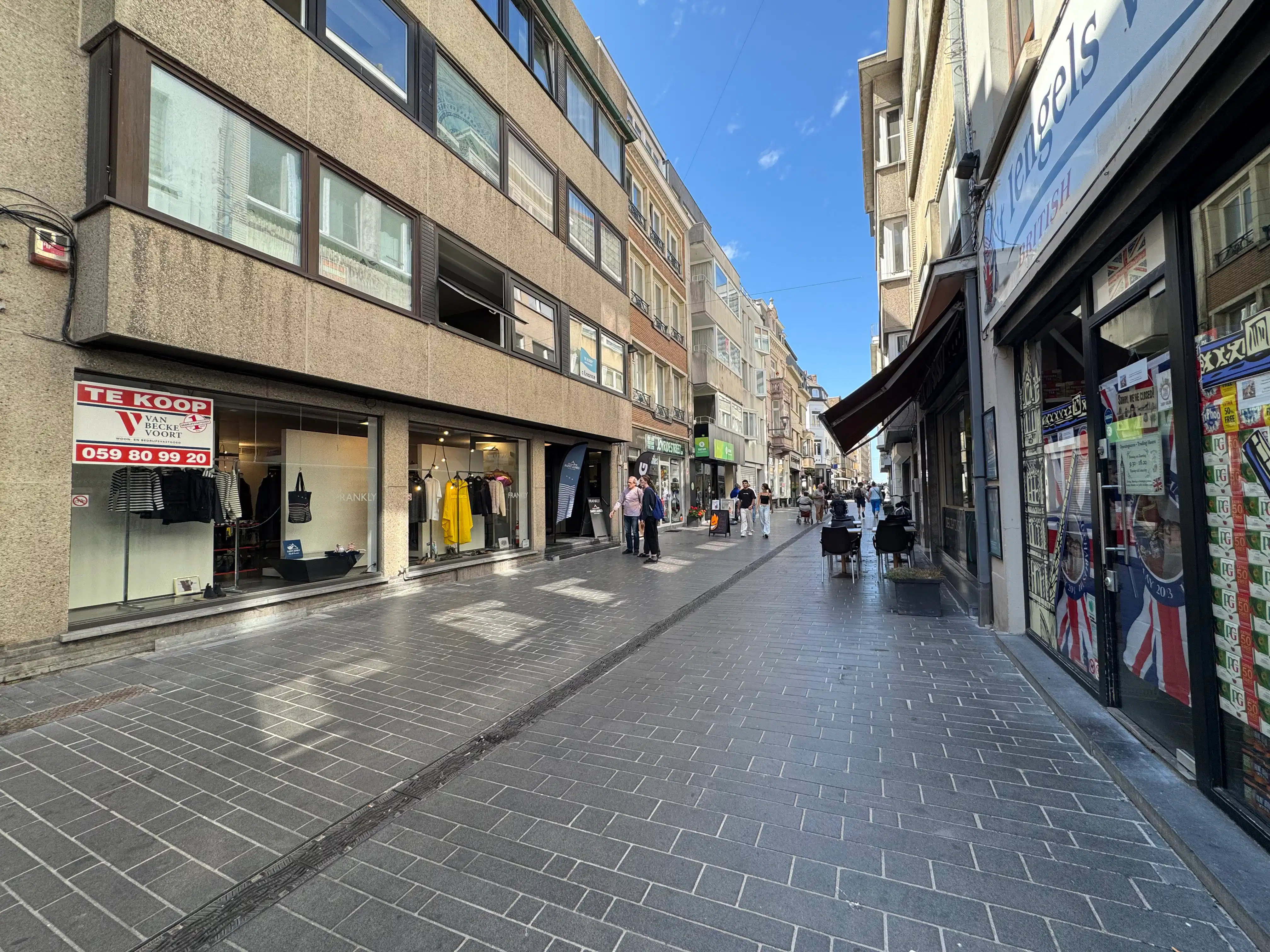 Handelsgelijkvloers 100m² + stockage 84m² foto 11