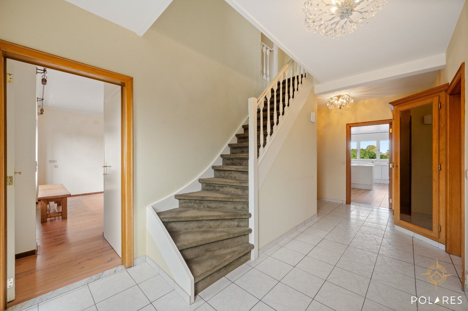 Ruime en vrijstaande woning met veel privacy foto 9