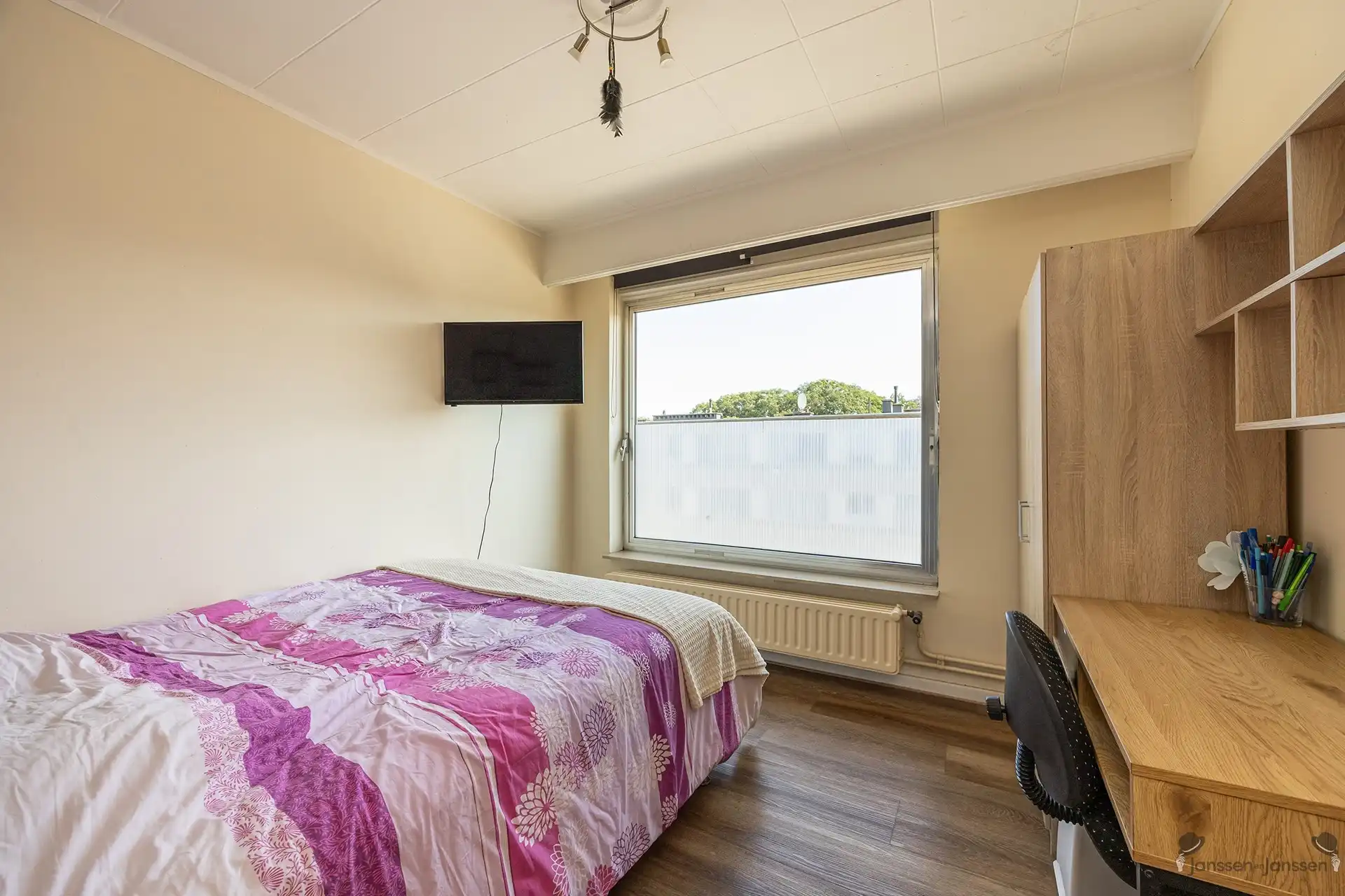 Woning met 3 slaapkamers, garage en gezellige tuin foto 8