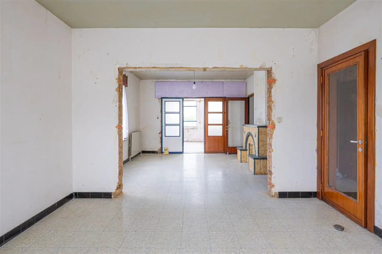 Rustig gelegen woning met veel potentieel te Ophasselt foto 5